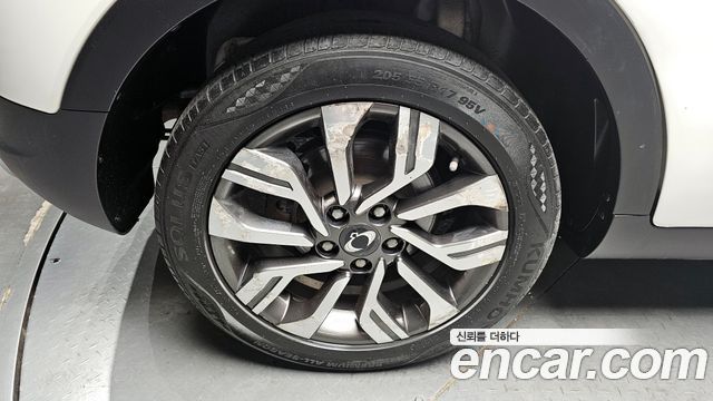 Ssangyong TIBOLI из Кореи Encar