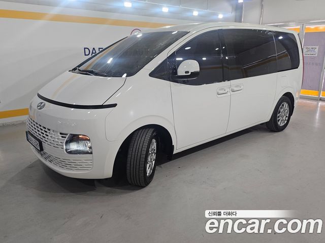 Hyundai Staria Tourer 9-Seater Modern — пробег 128 913 км — фото 2 из 5