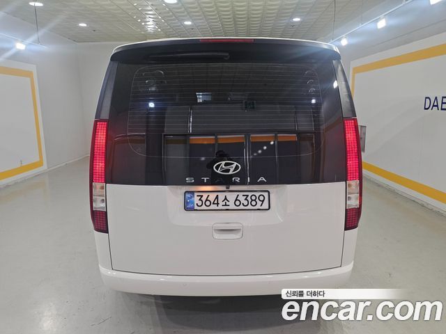 Hyundai Staria Tourer 9-Seater Modern — пробег 128 913 км — фото 5 из 5
