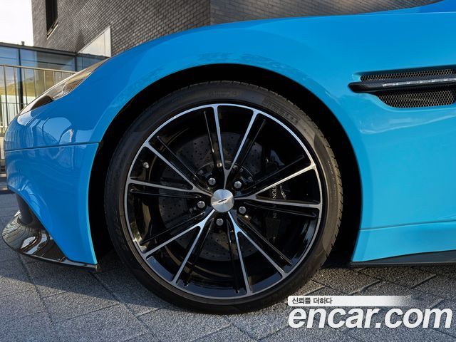 Astonmartin Vanquish из Кореи Encar