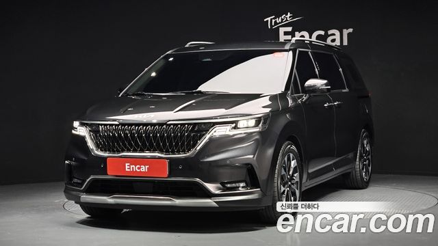 Kia Carnival 7-Seater Outdoor Noblesse — пробег 91 120 км — фото 1 из 5