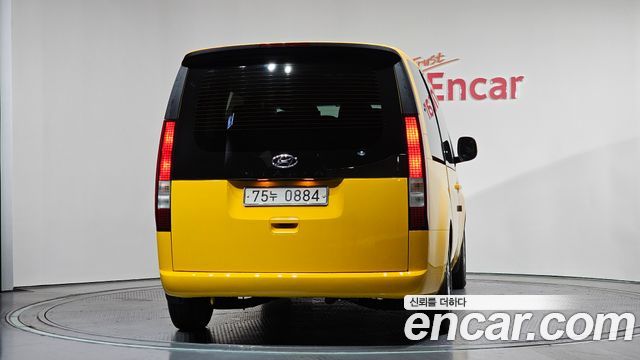 Hyundai Staria из Кореи Encar