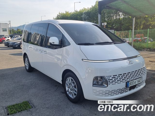 Hyundai Staria Cargo 5-Seater Modern — пробег 205 921 км — фото 2 из 5
