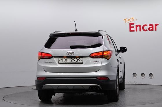 Hyundai Santafe Diesel(e-VGT) 2.0 4WD Premium — пробег 163 086 км — фото 4 из 5