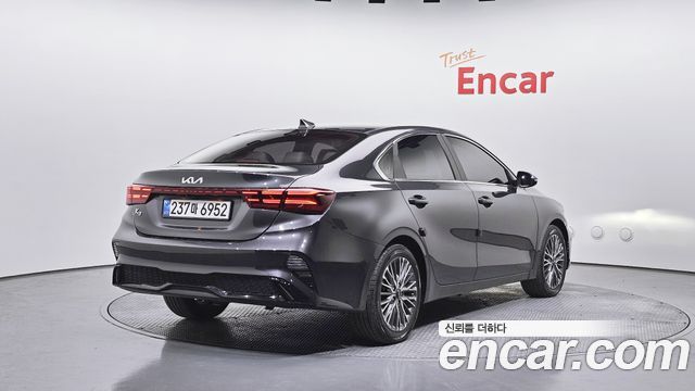 Kia K3 из Кореи Encar