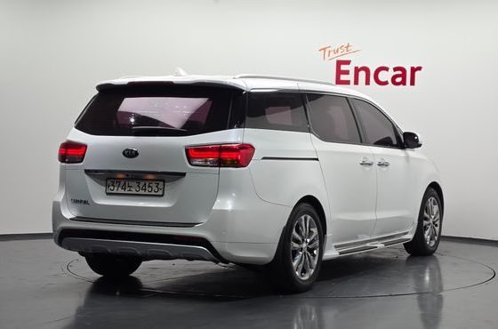 Kia Carnival 9-seater Noblesse — пробег 162 762 км — фото 2 из 5