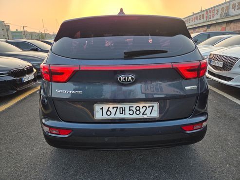Kia Sportage Diesel 1.7 2WD Trendy — пробег 80 195 км — фото 3 из 5