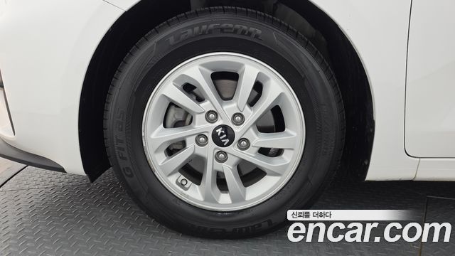Kia K3 из Кореи Encar
