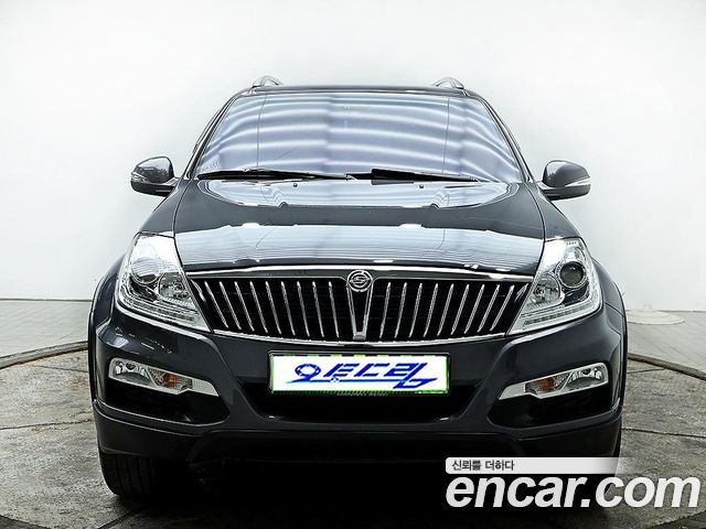 Ssangyong Rexton 2.2 4WD RX7 Luxury — пробег 109 832 км — фото 1 из 5