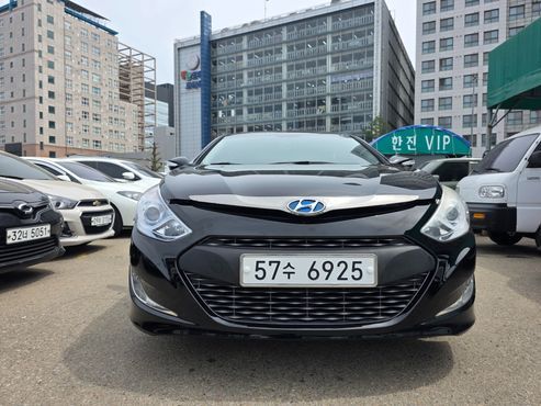 Hyundai Sonata 2.0 Premier — пробег 92 328 км — фото 3 из 5