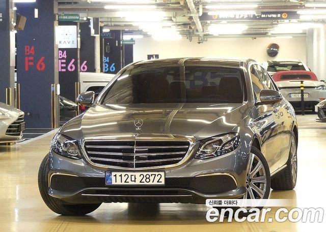 Mercedes-Benz E-Class из Кореи Encar