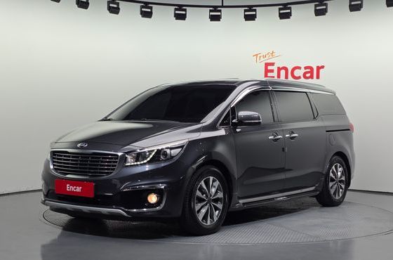 Kia Carnival 9-seater Luxury — пробег 118 872 км — фото 1 из 5