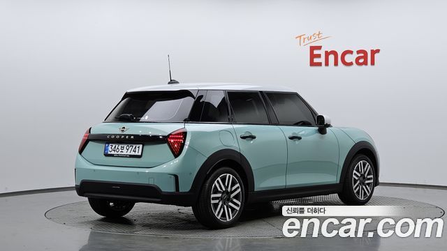 Mini Cooper из Кореи Encar