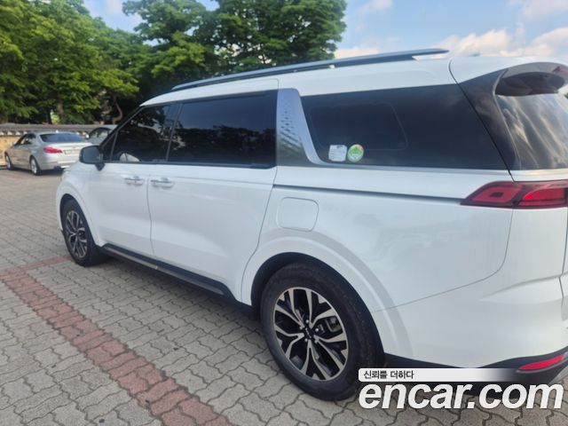 Kia Carnival Gasoline 9-Seater Noblesse — пробег 58 000 км — фото 5 из 5