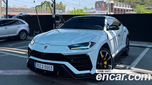 Lamborghini Urus 4.0 V8 — пробег 38 900 км — фото 2 из 5