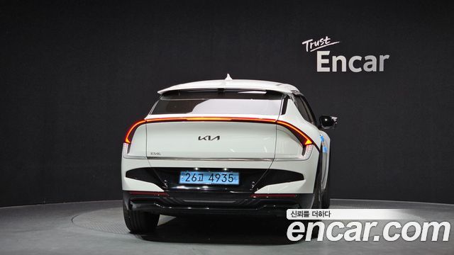 Kia EV6 из Кореи Encar