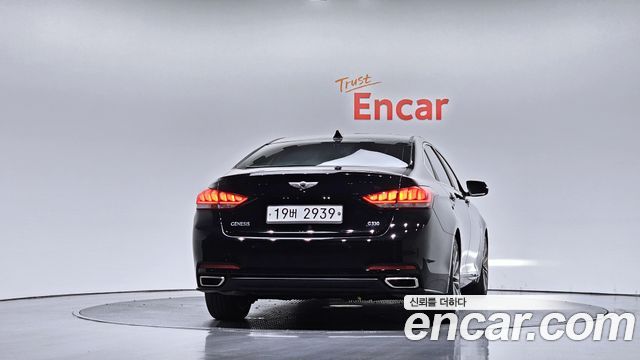 Hyundai Genesis из Кореи Encar