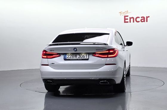 BMW Gran Turismo 630i xDrive Luxury — пробег 60 556 км — фото 4 из 5