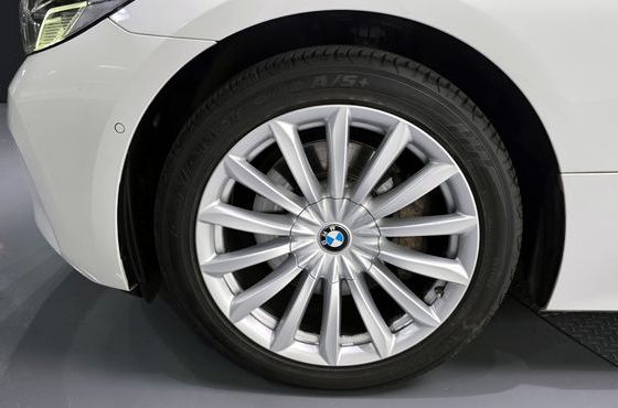 BMW Gran Turismo 630i xDrive Luxury — пробег 60 556 км — фото 5 из 5