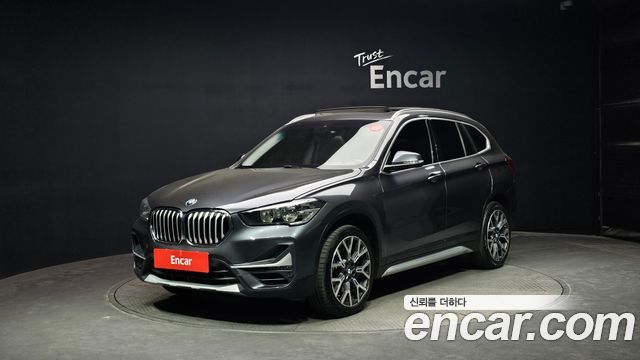 BMW X1 xDrive 20i xLine — пробег 72 447 км — фото 1 из 5