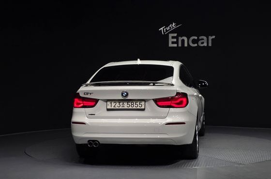 BMW Gran Turismo GT 320d xDrive — пробег 162 028 км — фото 4 из 5