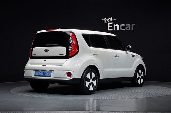 Kia Soul EV — пробег 60 258 км — фото 2 из 5