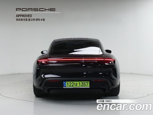 Porsche Taycan из Кореи Encar