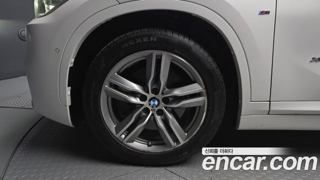 BMW X1 xDrive 20d M Sport package — пробег 81 426 км — фото 5 из 5