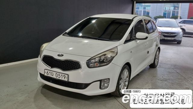 Kia Carens 2.0 LPi Trendy — пробег 150 446 км — фото 1 из 5