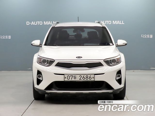 Kia Stonic из Кореи Encar