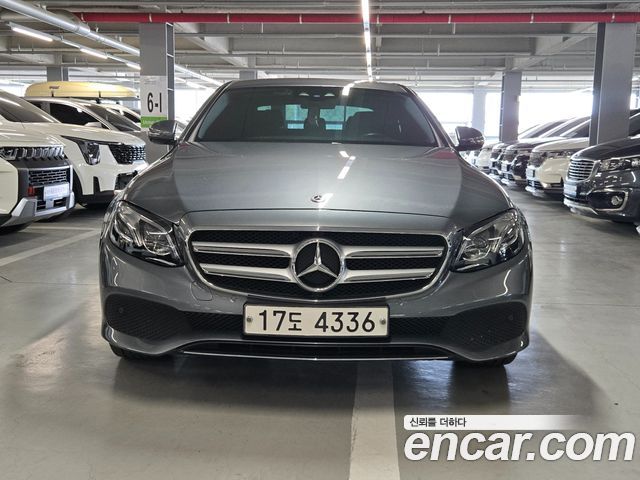 Mercedes-Benz E-Class из Кореи Encar