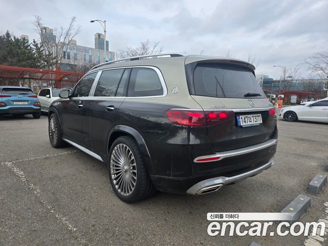 Mercedes-Benz GLS-Class Maybach GLS600 4MATIC — пробег 15 000 км — фото 3 из 5