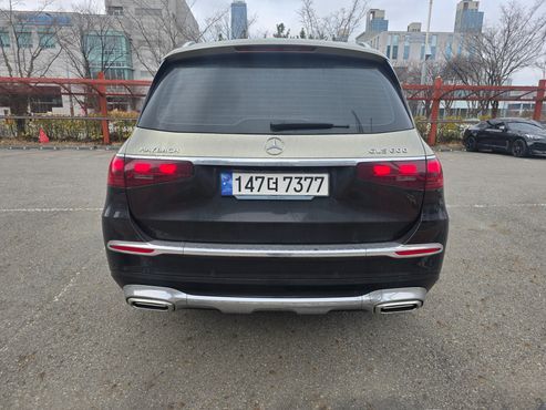 Mercedes-Benz GLS-Class Maybach GLS600 4MATIC — пробег 15 000 км — фото 4 из 5
