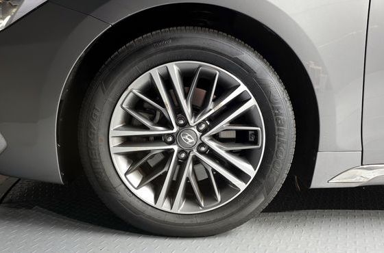 Hyundai Grandeur 2.4 Premium — пробег 73 851 км — фото 5 из 5