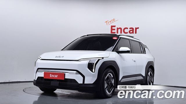 Kia EV3 из Кореи Encar