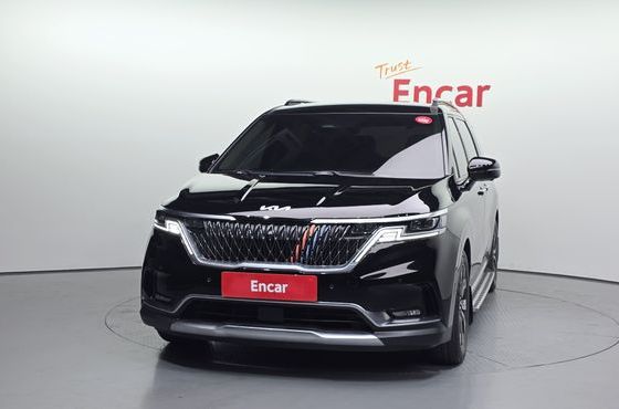 Kia Carnival 7-Seater Signature — пробег 87 005 км — фото 3 из 5