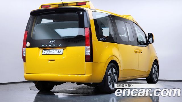 Hyundai Staria из Кореи Encar