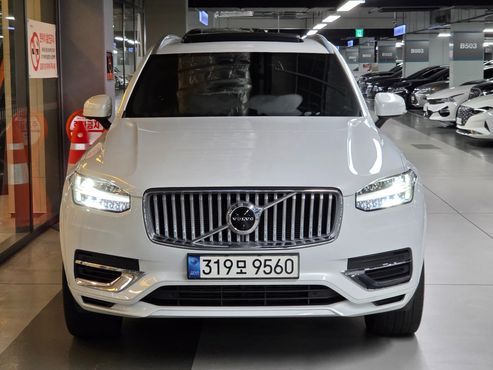 Volvo XC90 T8 Ultimate Bright Hybrid — пробег 102 000 км — фото 4 из 5