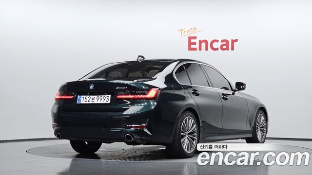 BMW 3-Series из Кореи Encar