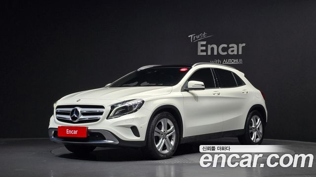 Mercedes-Benz GLA-Class GLA200 d 4MATIC — пробег 88 945 км — фото 1 из 5