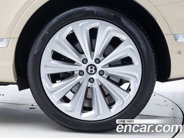 Bentley Bentayga из Кореи Encar