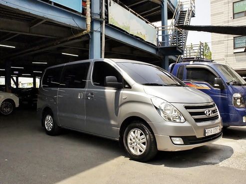 Hyundai Starex 3-Seater VAN Smart — пробег 308 050 км — фото 2 из 5