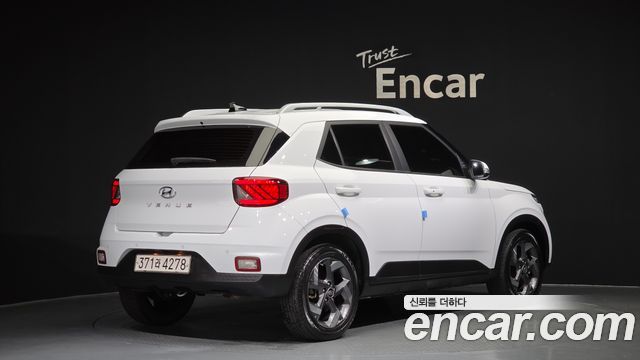 Hyundai Venue 1.6 Flux — пробег 63 480 км — фото 2 из 5
