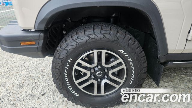 Ineos Grenadier из Кореи Encar