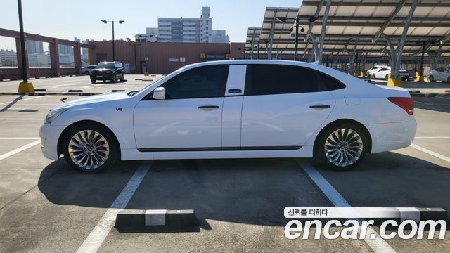 Hyundai Equus VL500 Prestige — пробег 260 000 км — фото 3 из 5