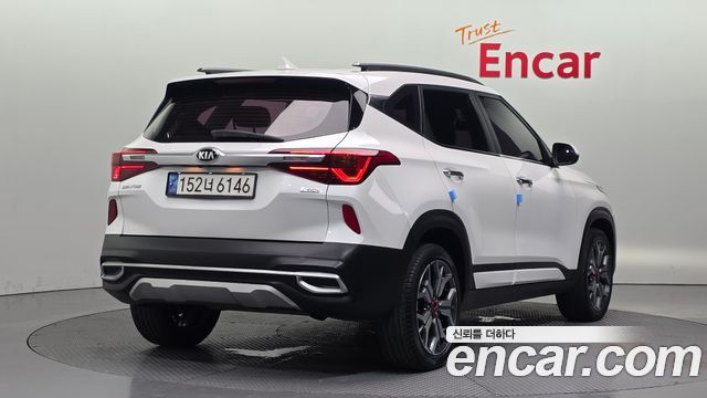 Kia Seltos из Кореи Encar