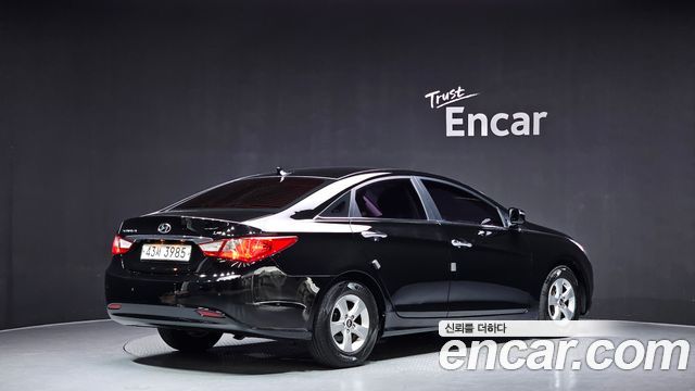 Hyundai Sonata LPI Smart — пробег 144 301 км — фото 2 из 5