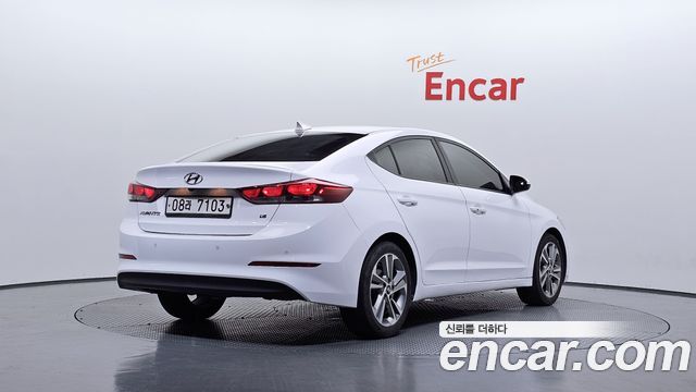 Hyundai AVANTE из Кореи Encar