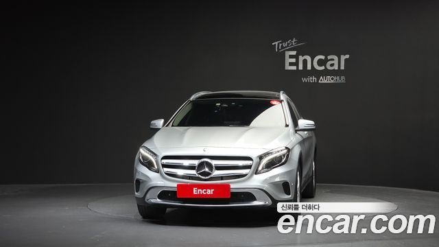 Mercedes-Benz GLA-Class GLA200 d 4MATIC — пробег 115 364 км — фото 3 из 5