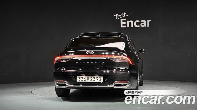 Hyundai Grandeur из Кореи Encar